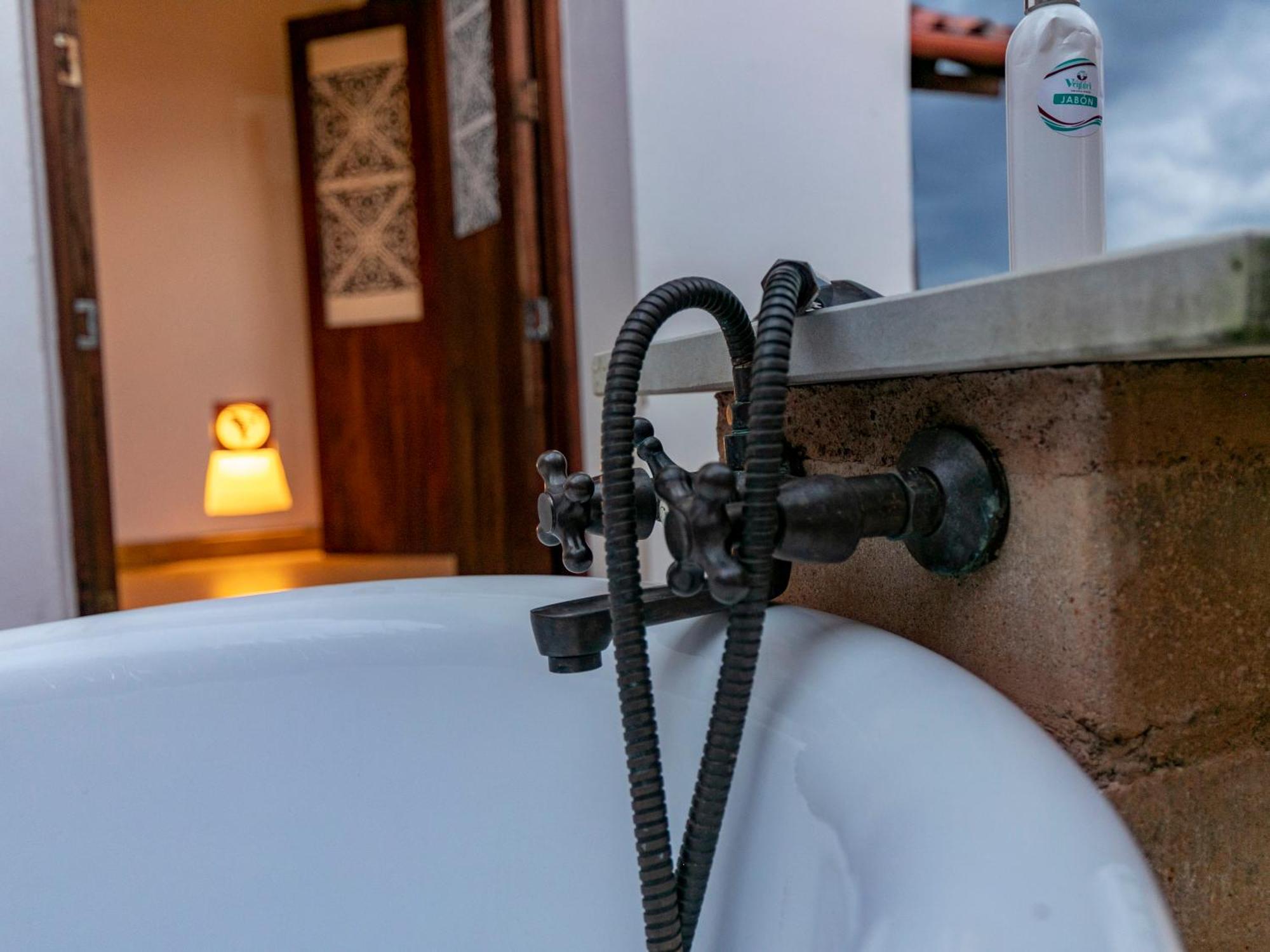 Hotel Boutique Venturi バリチャラ エクステリア 写真
